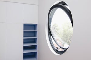 Oculus Pivoting Window by SWA